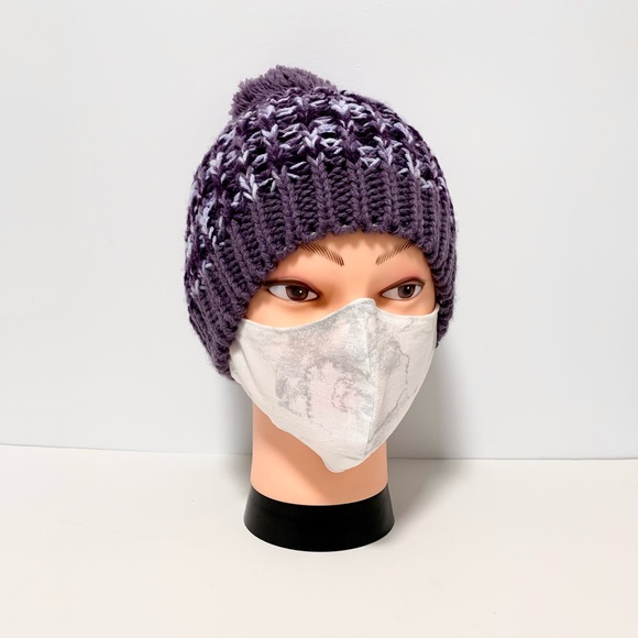 Washable & Reusable White/Grey Cotton Face Mask - Picture 3 of 5